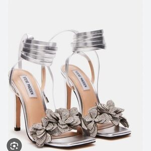 Steve Madden Ultima Sandal